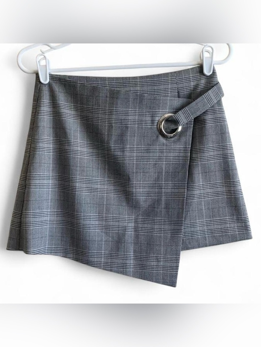 Forever21 Grey Plaid Asymmetric Skirt Size Small
